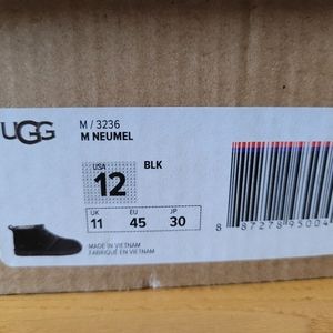 UGG Neumel boots